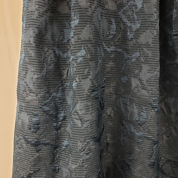 NEW ASTR Textured Jacquard High Rise Skirt - Picture 7 of 7
